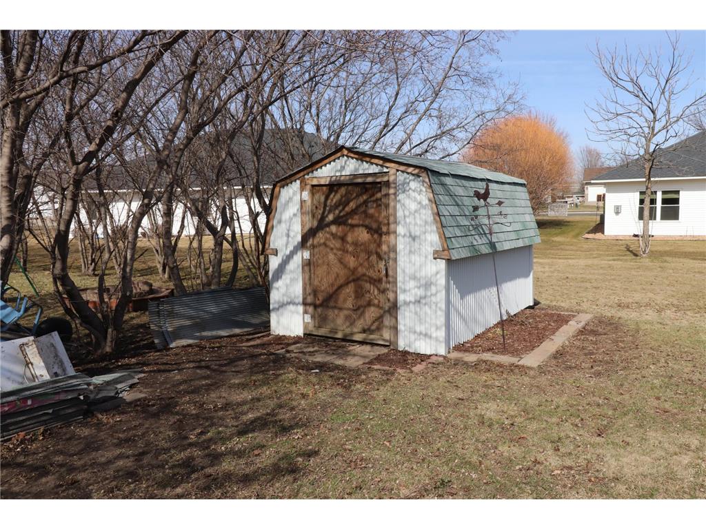 211 8th Avenue NW New Prague MN 56071 7042478 image6