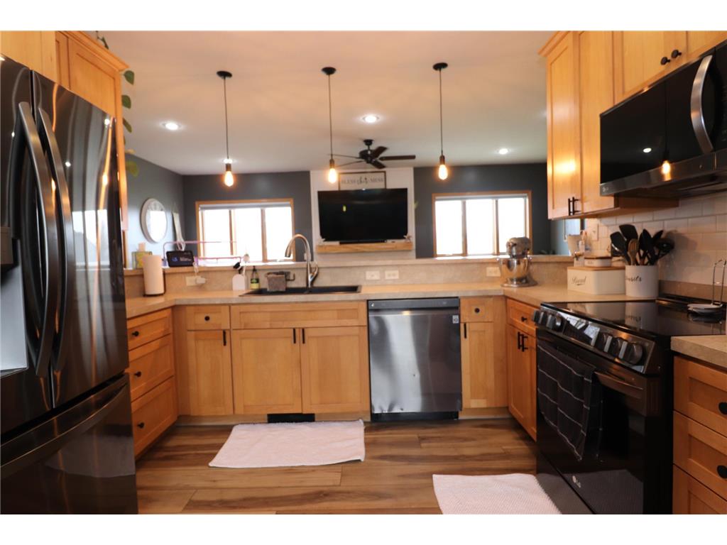 211 8th Avenue NW New Prague MN 56071 7042478 image9