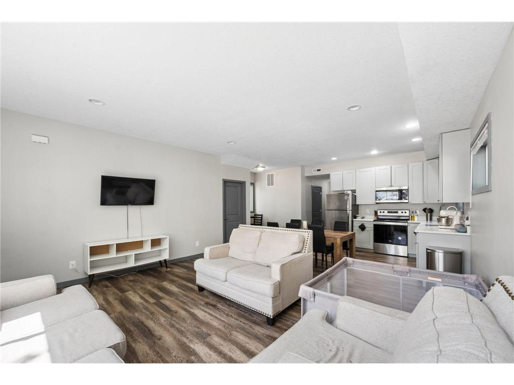211 Belvidere Street E Saint Paul MN 55107 7042423 image11