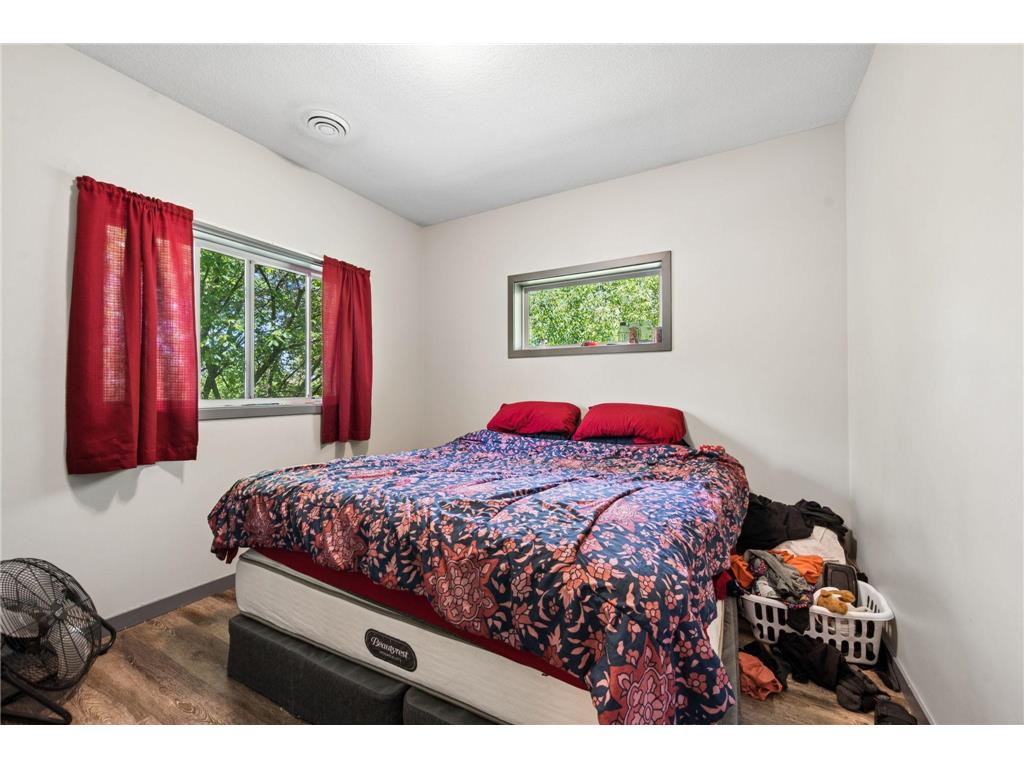211 Belvidere Street E Saint Paul MN 55107 7042423 image16