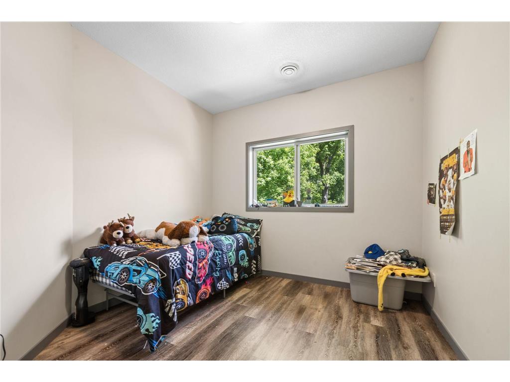 211 Belvidere Street E Saint Paul MN 55107 7042423 image18