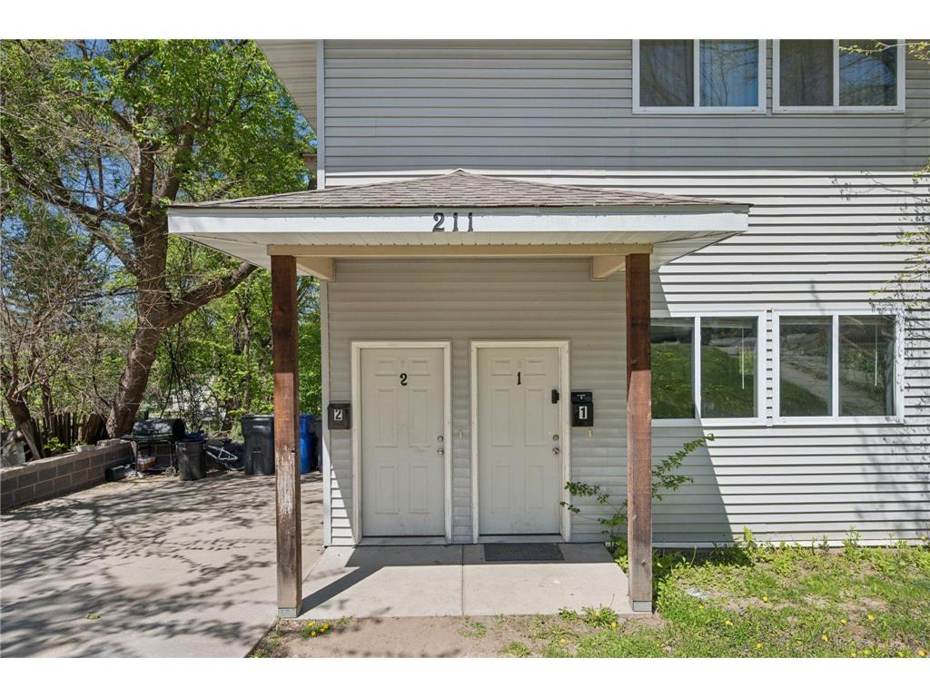 211 Belvidere Street E Saint Paul MN 55107 7042423 image2