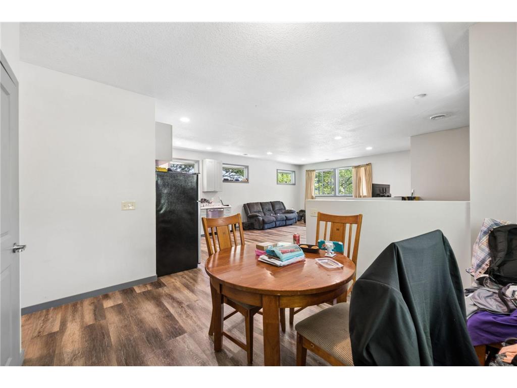 211 Belvidere Street E Saint Paul MN 55107 7042423 image29