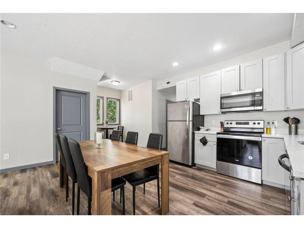 211 Belvidere Street E Saint Paul MN 55107 7042423 image6