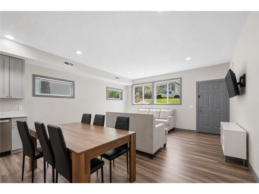 211 Belvidere Street E Saint Paul MN 55107 7042423 image9