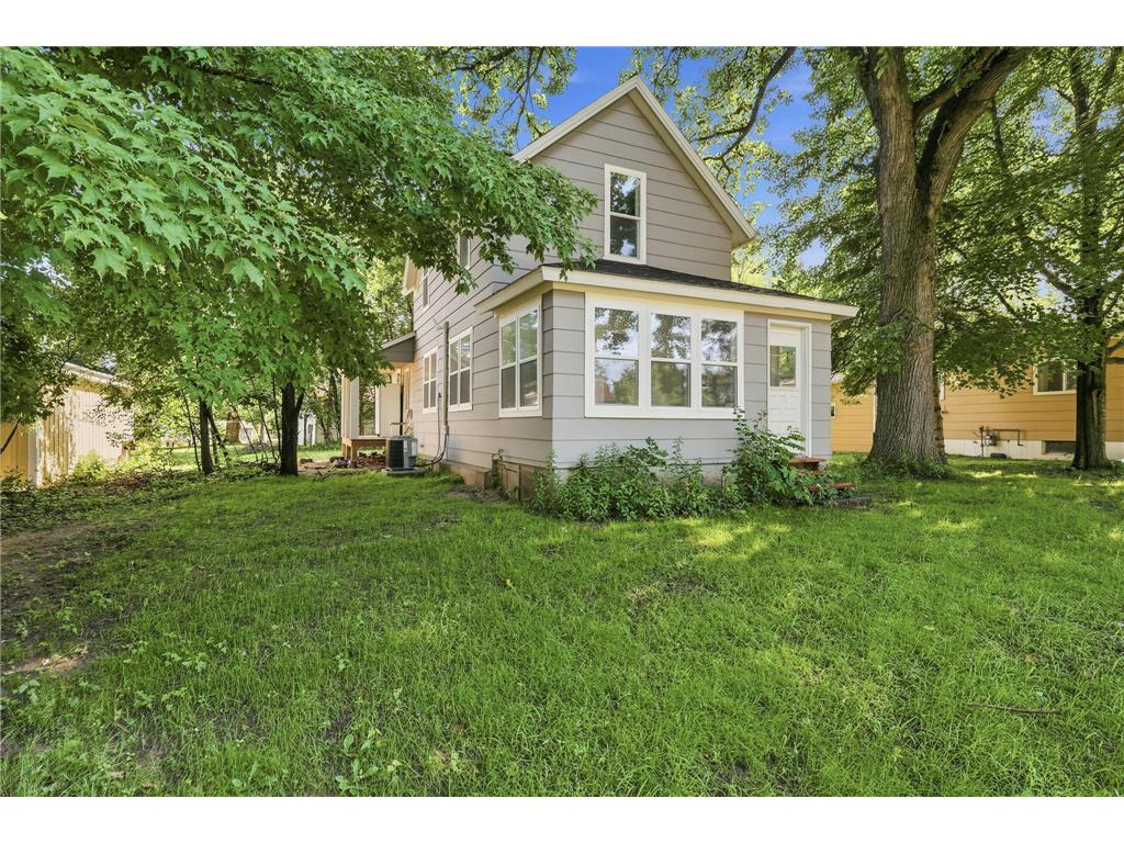 211 Central Amery WI 54001 7104863 image2