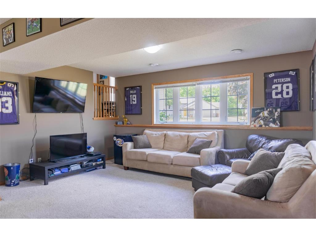 211 Clover Court Jordan MN 55352 7009140 image6