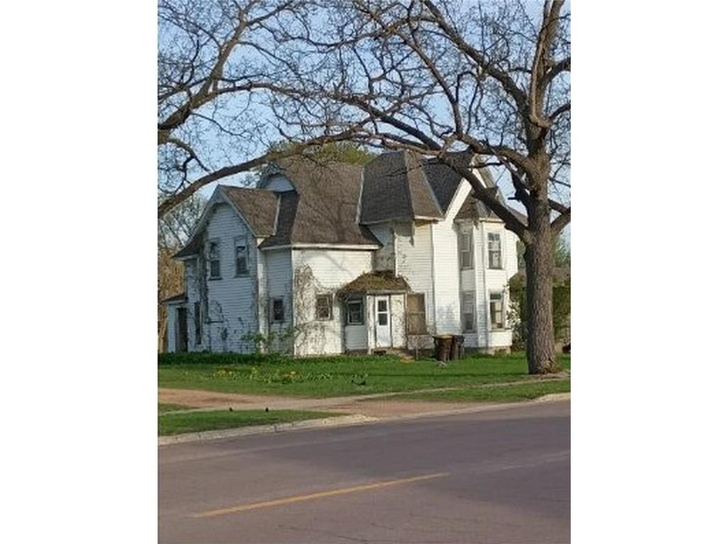 211 Dugan Street N Welcome MN 56181 7072860 image3