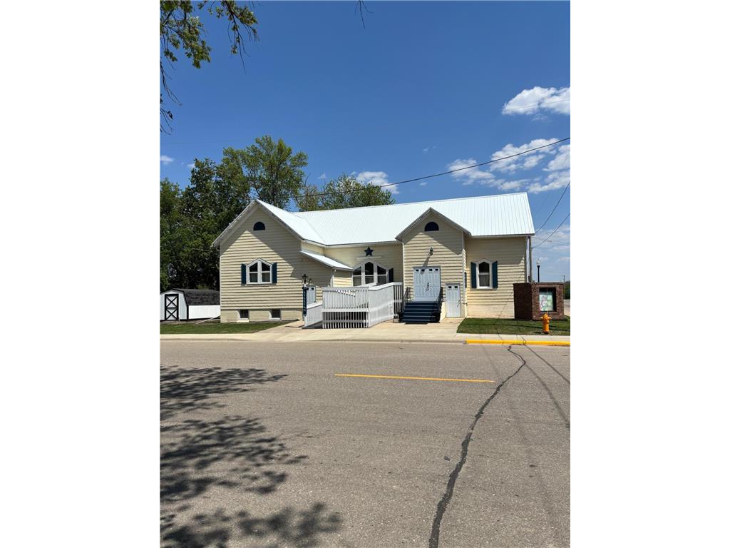 211 E 1st Avenue Osakis MN 56360 6718956 image1