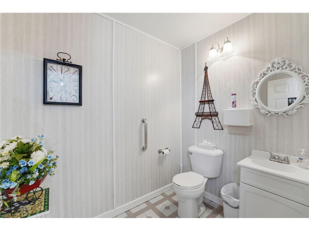 211 E 1st Avenue Osakis MN 56360 7049299 image11