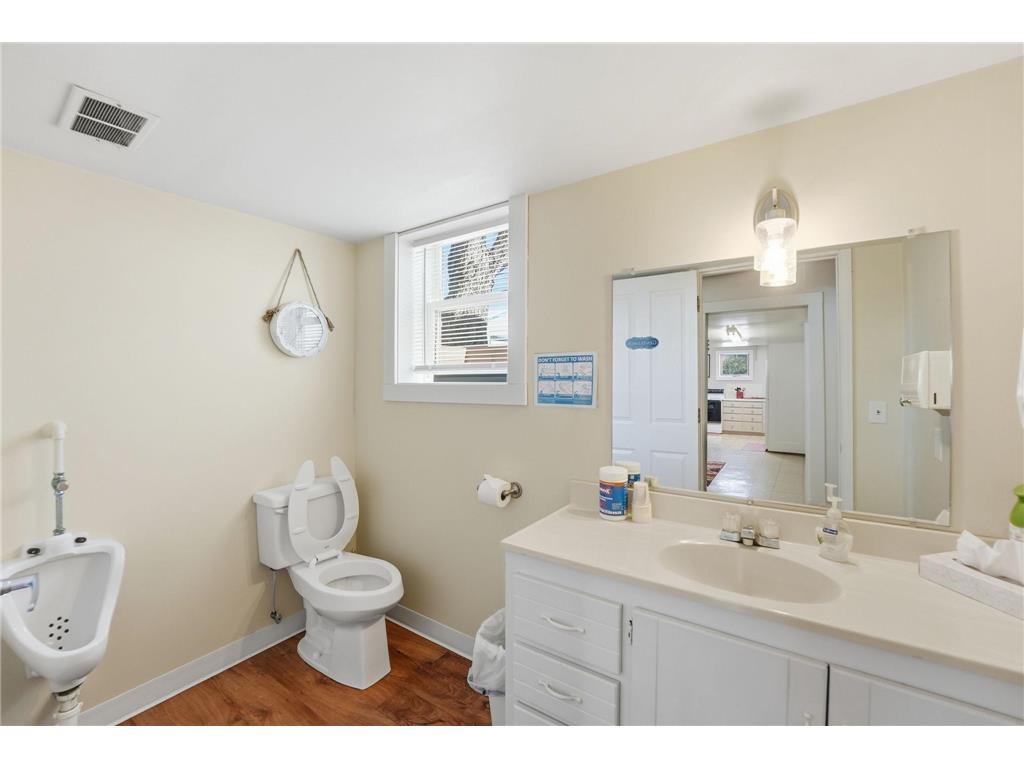 211 E 1st Avenue Osakis MN 56360 7049299 image14