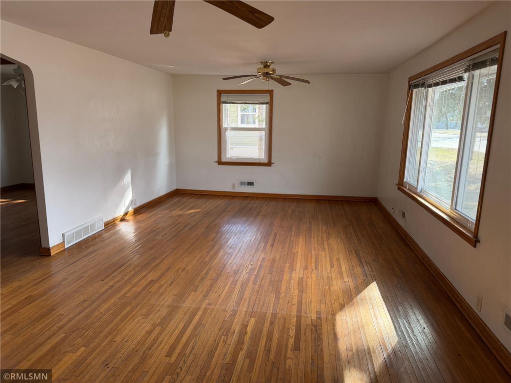 211 E 3rd Avenue Luck WI 54853 7041707 image10