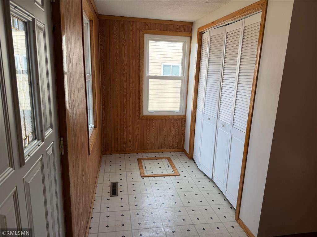 211 E 3rd Avenue Luck WI 54853 7041707 image18