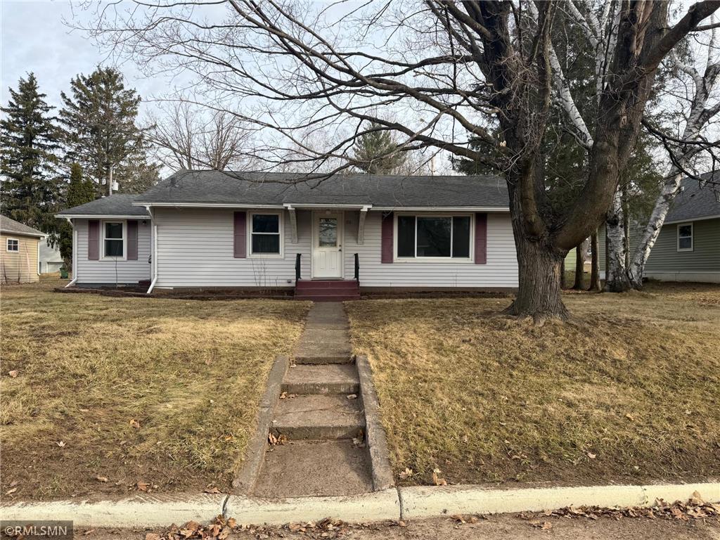 211 E 3rd Avenue Luck WI 54853 7041707 image2