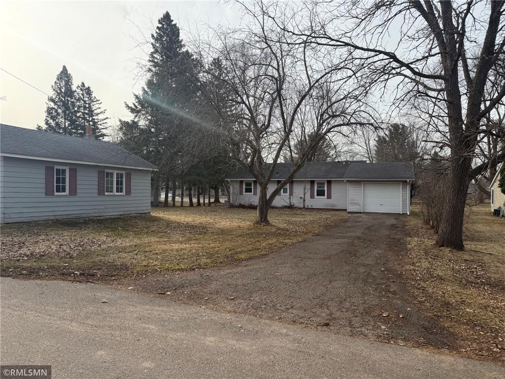 211 E 3rd Avenue Luck WI 54853 7041707 image5