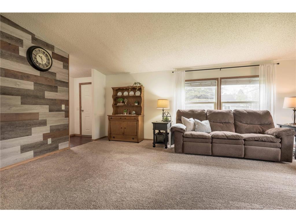 211 E Central Avenue Clitherall MN 56524 7071424 image27