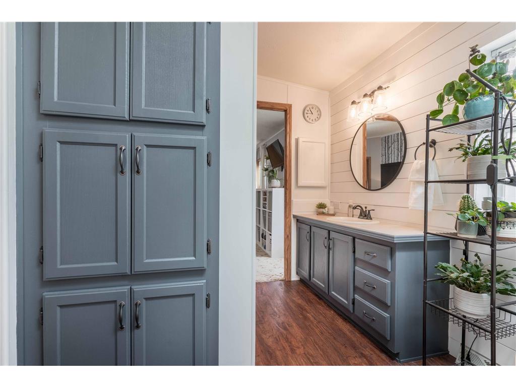 211 E Central Avenue Clitherall MN 56524 7071424 image33
