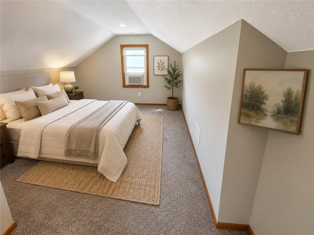211 E Spruce Street South Saint Paul MN 55075 7109011 image11