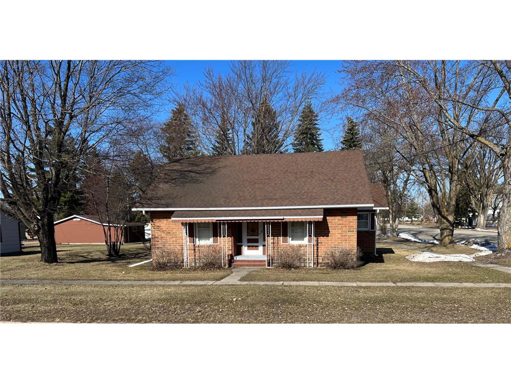 211 Elm Street NE Fertile MN 56540 6361331 image1