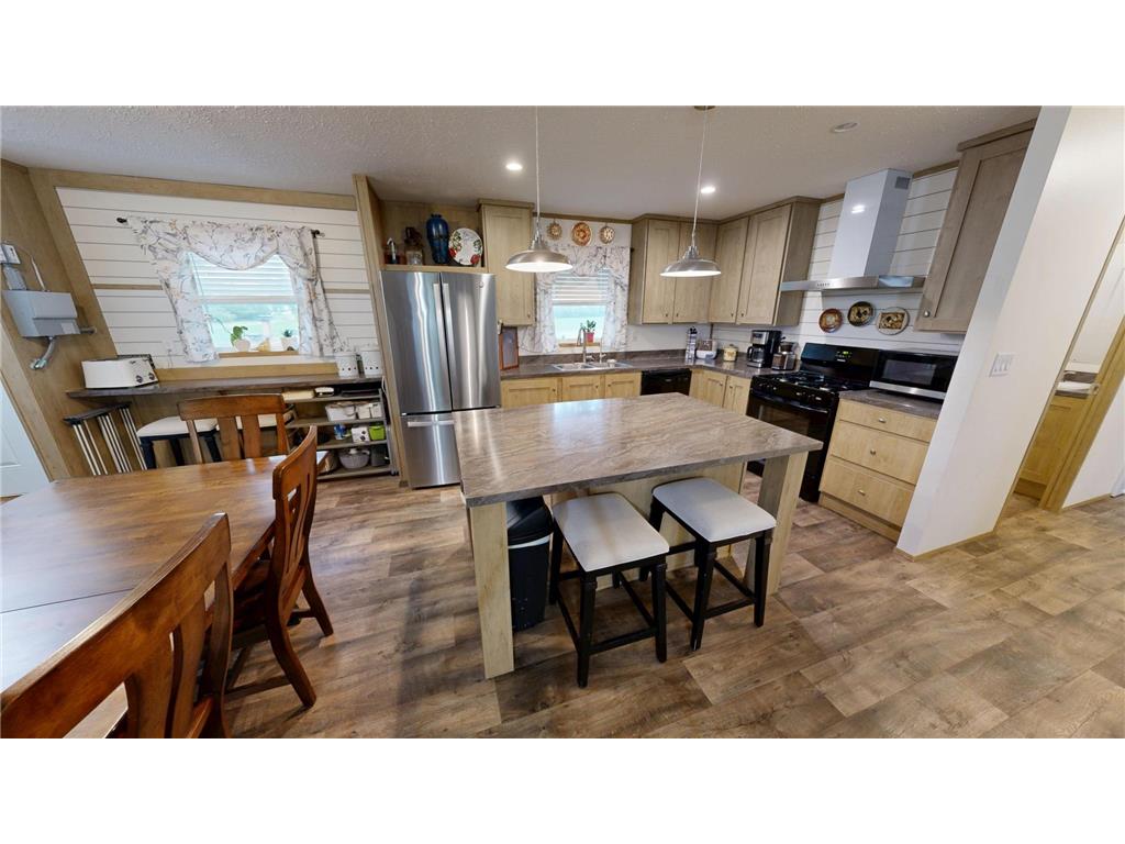 211 Farmdale Avenue Lake Lillian MN 56253 7092301 image1