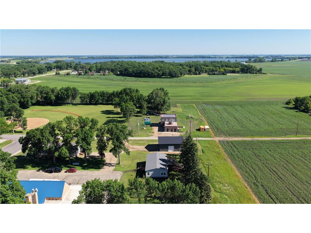 211 Farmdale Avenue Lake Lillian MN 56253 7092301 image57
