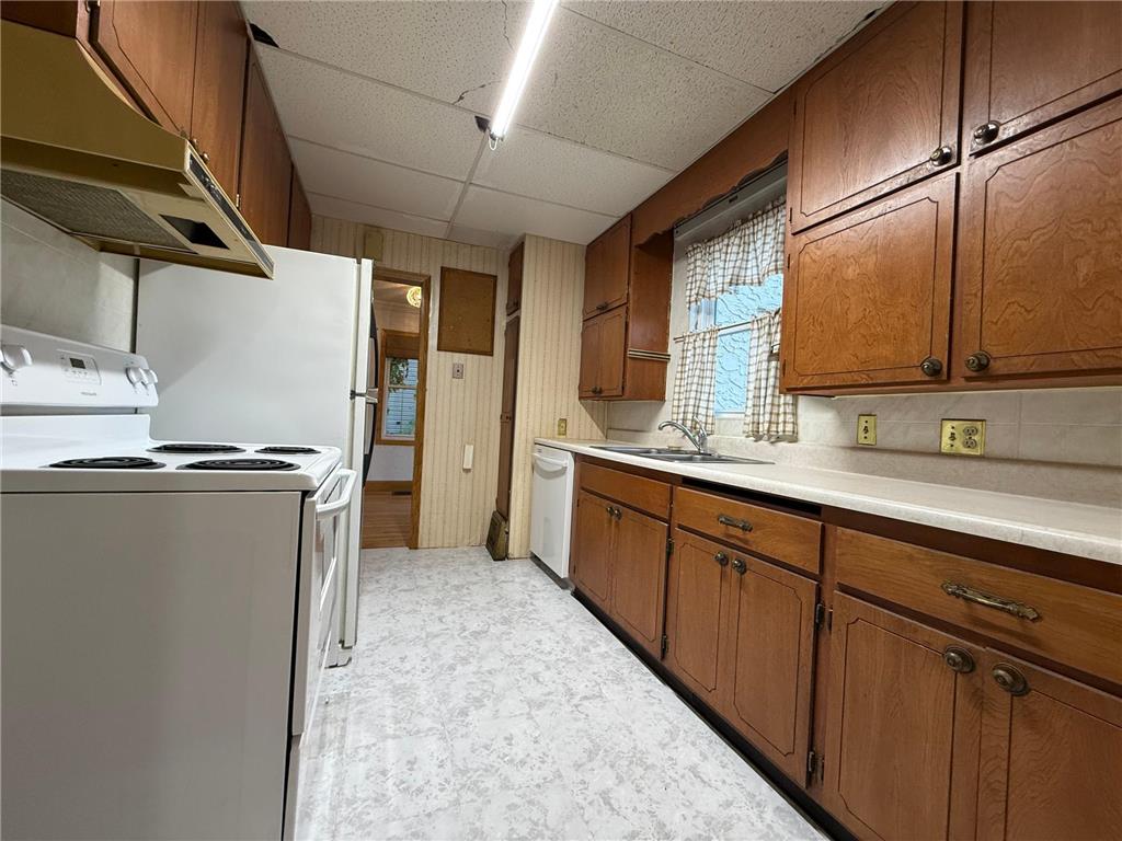 211 Kendall Avenue N Thief River Falls MN 56701 6800751 image16