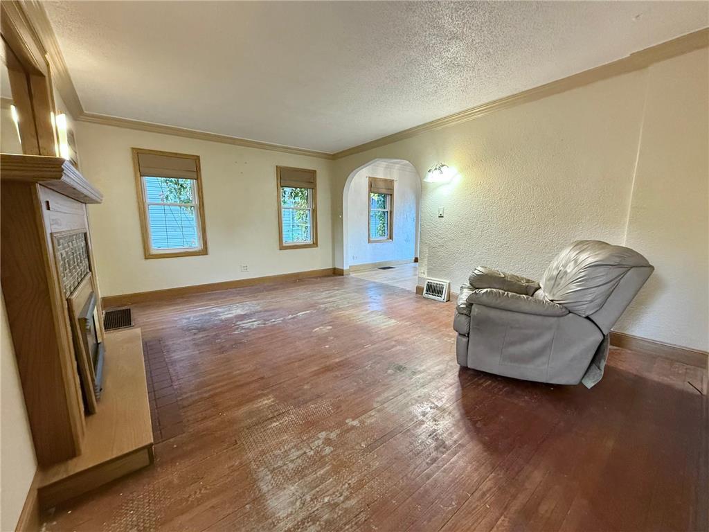 211 Kendall Avenue N Thief River Falls MN 56701 6800751 image3