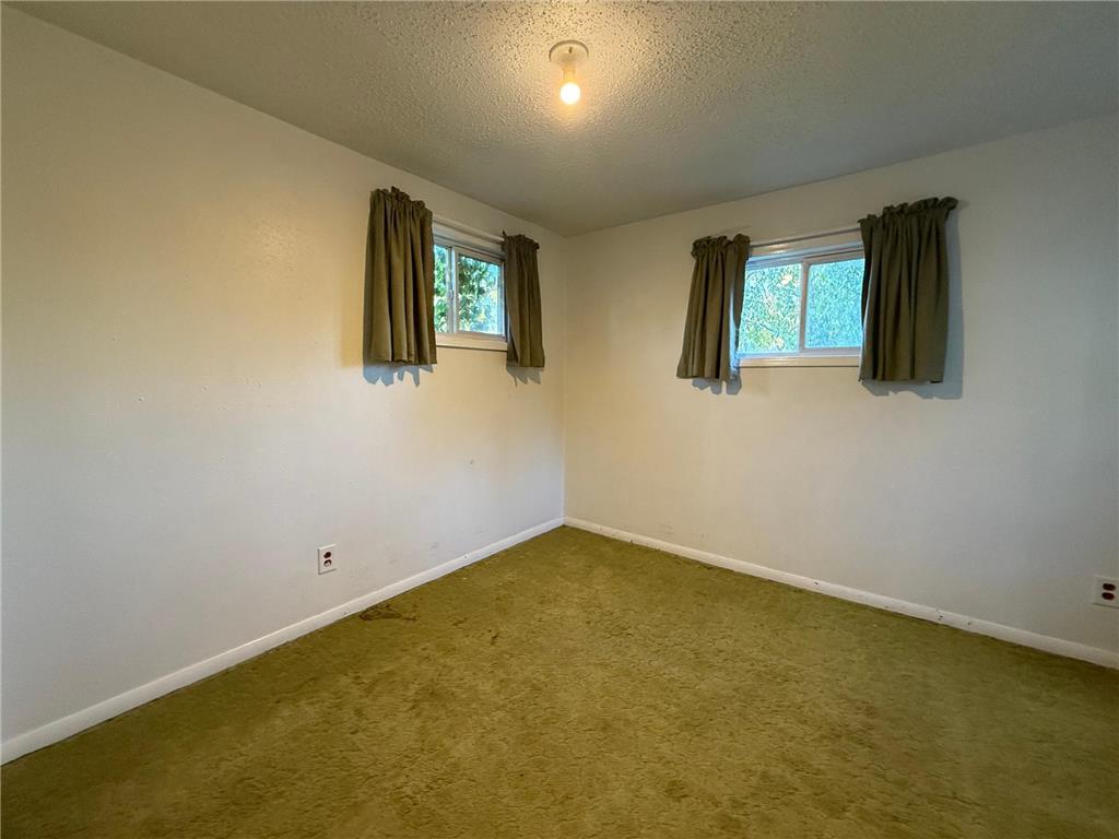 211 Kendall Avenue N Thief River Falls MN 56701 6800751 image32