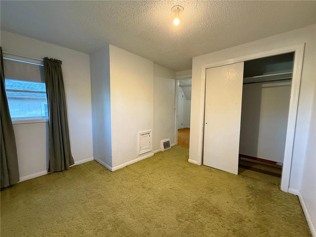 211 Kendall Avenue N Thief River Falls MN 56701 6800751 image33