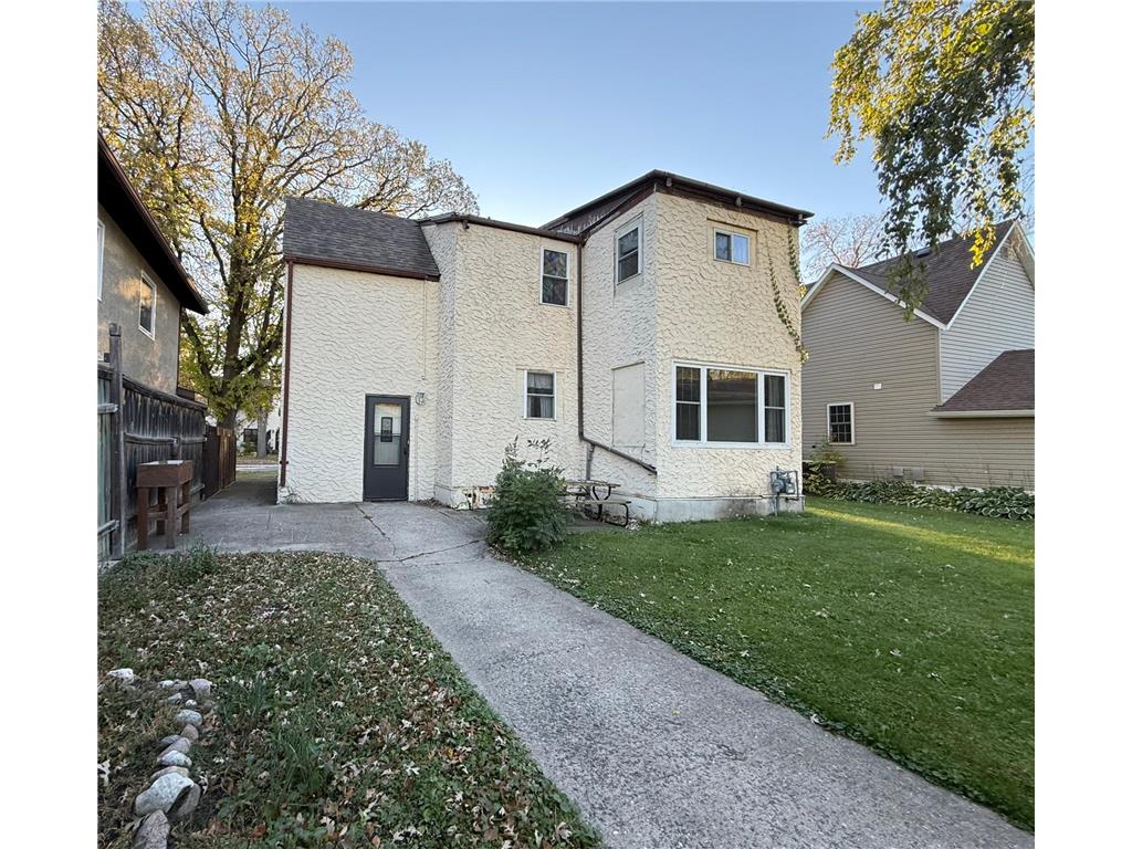 211 Kendall Avenue N Thief River Falls MN 56701 6800751 image46