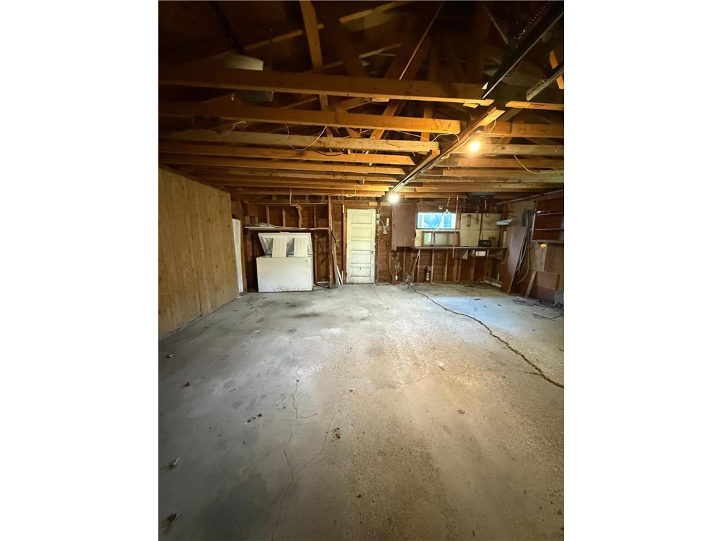 211 Kendall Avenue N Thief River Falls MN 56701 6800751 image48