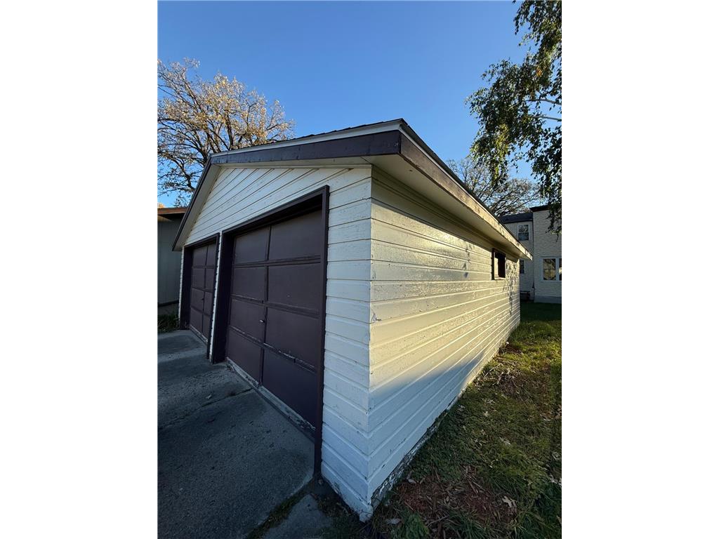 211 Kendall Avenue N Thief River Falls MN 56701 6800751 image49