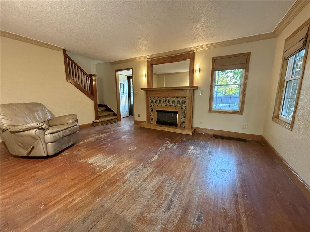 211 Kendall Avenue N Thief River Falls MN 56701 6800751 image5