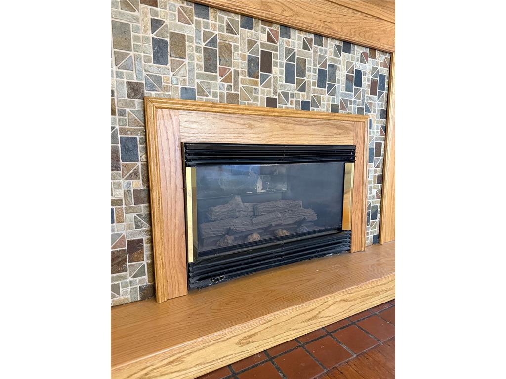 211 Kendall Avenue N Thief River Falls MN 56701 6800751 image7