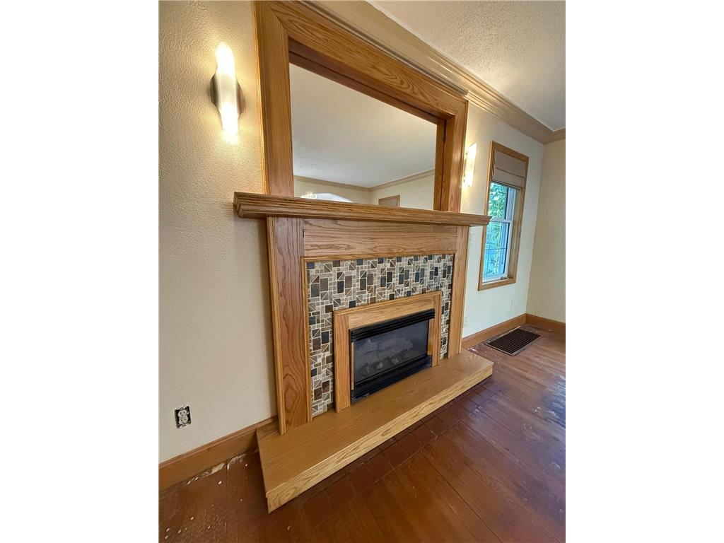 211 Kendall Avenue N Thief River Falls MN 56701 6800751 image8