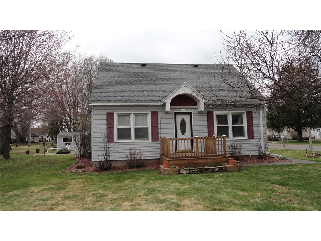 211 Main Street Colfax Twp WI 54730 6359935 image1