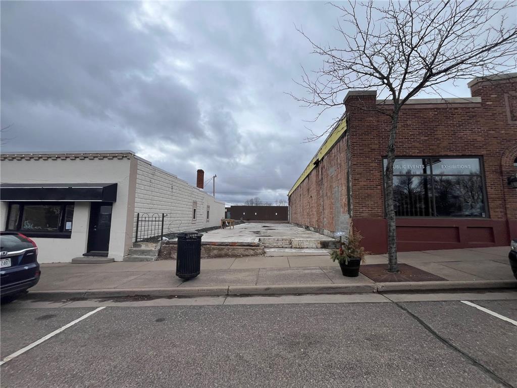 211 N Cascade Street Osceola WI 54020 6512495 image1