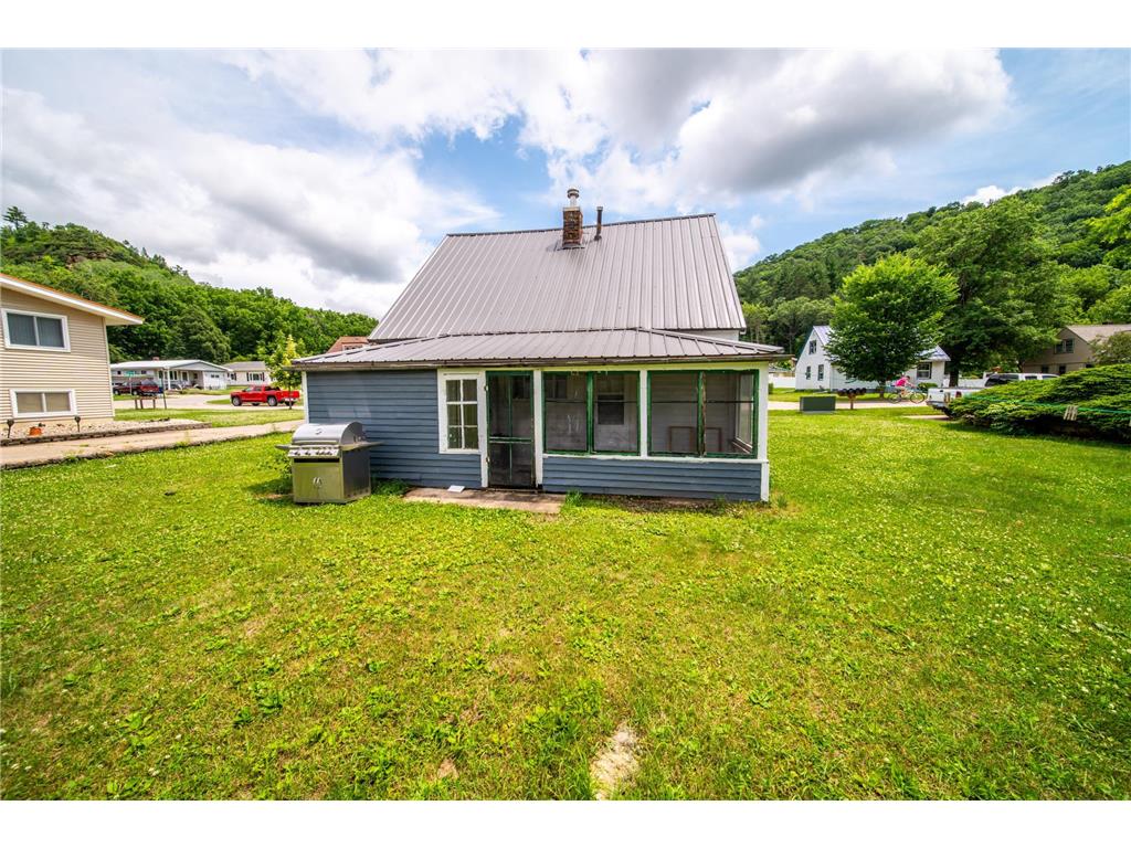 211 N Green Street Rushford MN 55971 7101939 image8