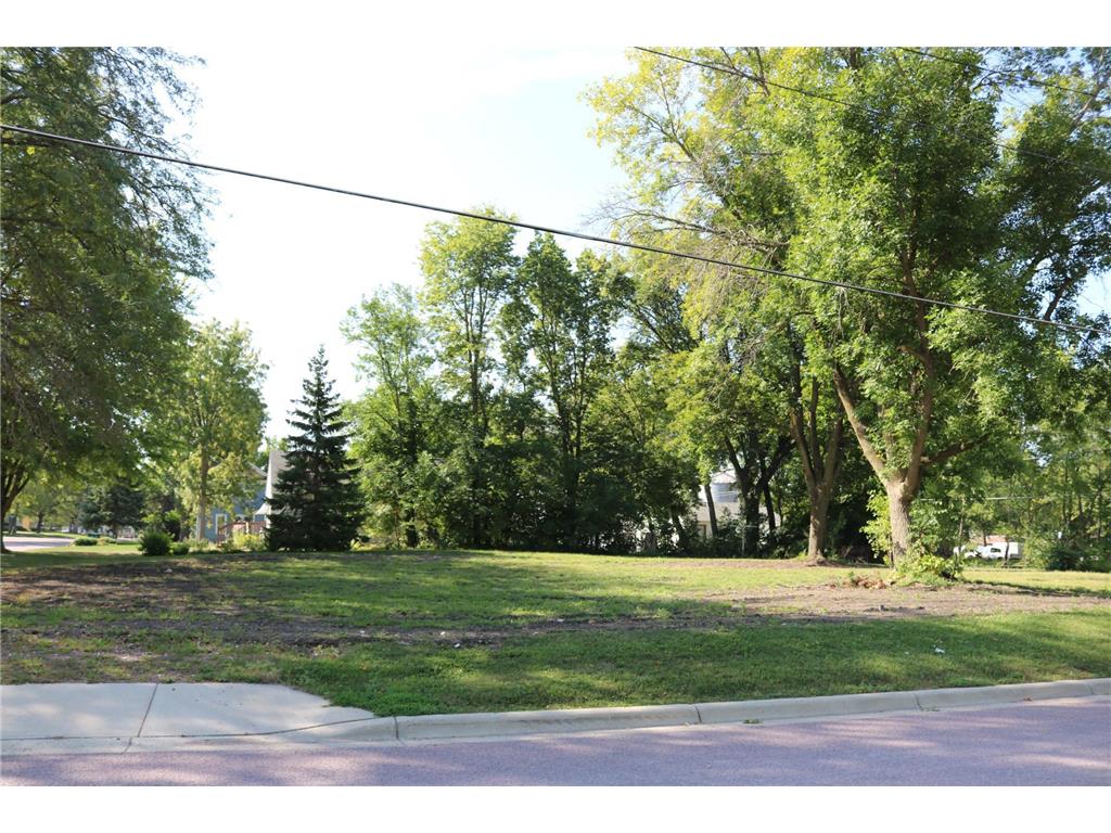 211 N Prairie Street Sherburn MN 56171 6429514 image17