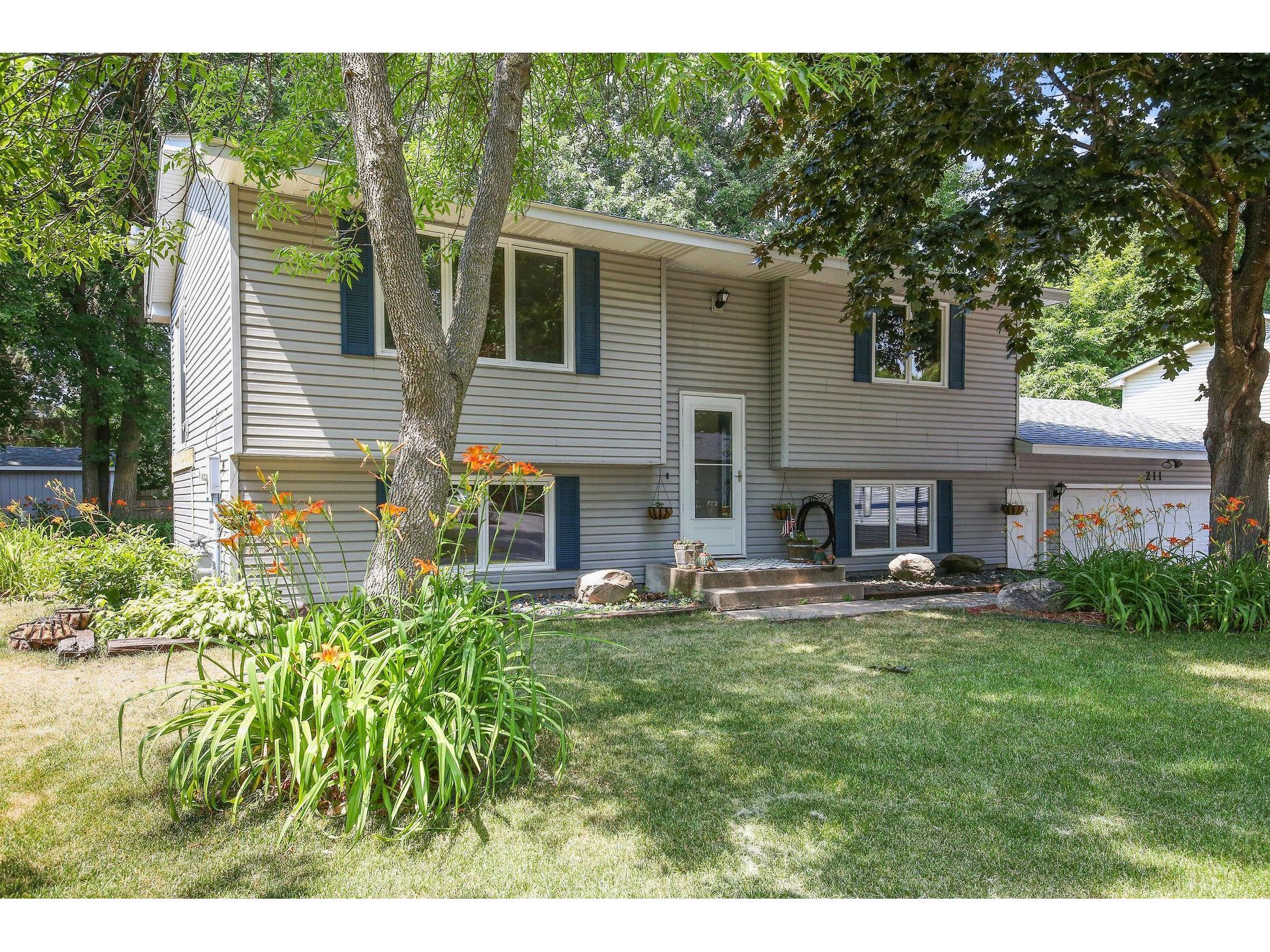 211 Oak Avenue SW, Saint Michael, MN, 55376 MLS 6020590 Edina Realty