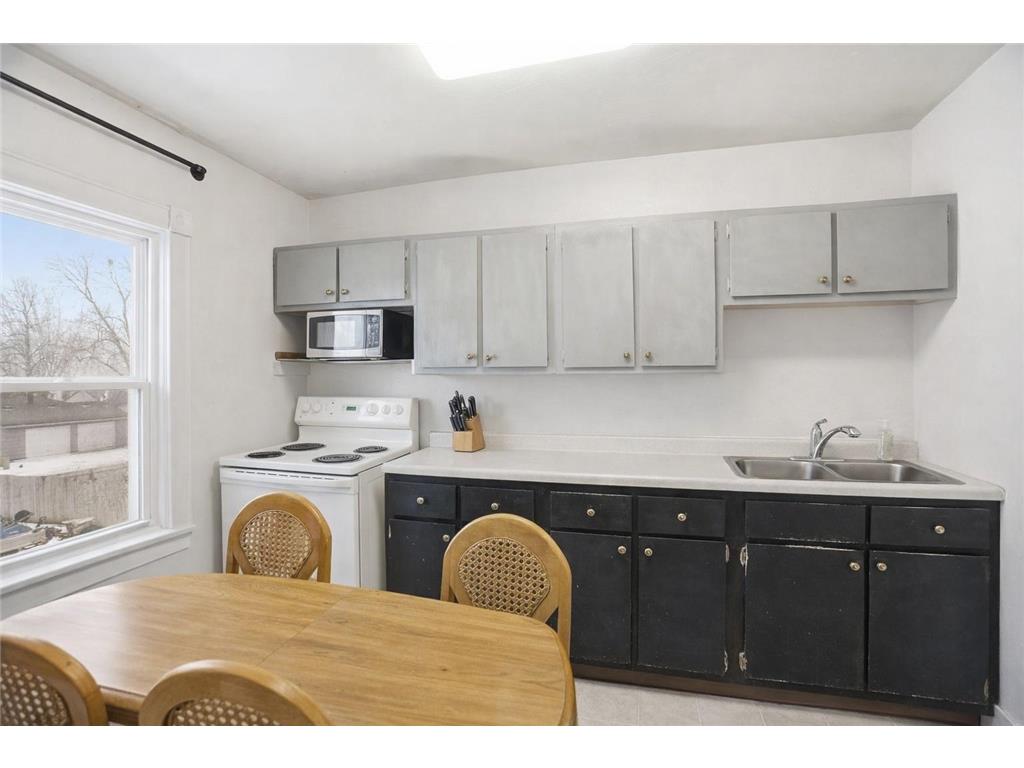 211 Pershing Avenue N New Prague MN 56071 6822174 image11