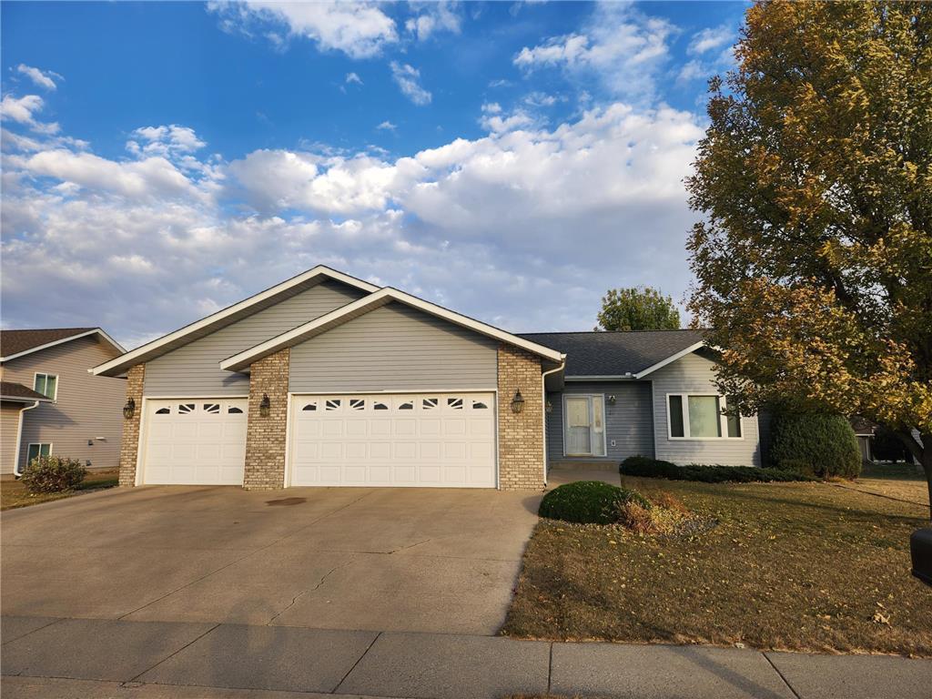 211 Rainbow Drive Marshall MN 56258 6606823 image1