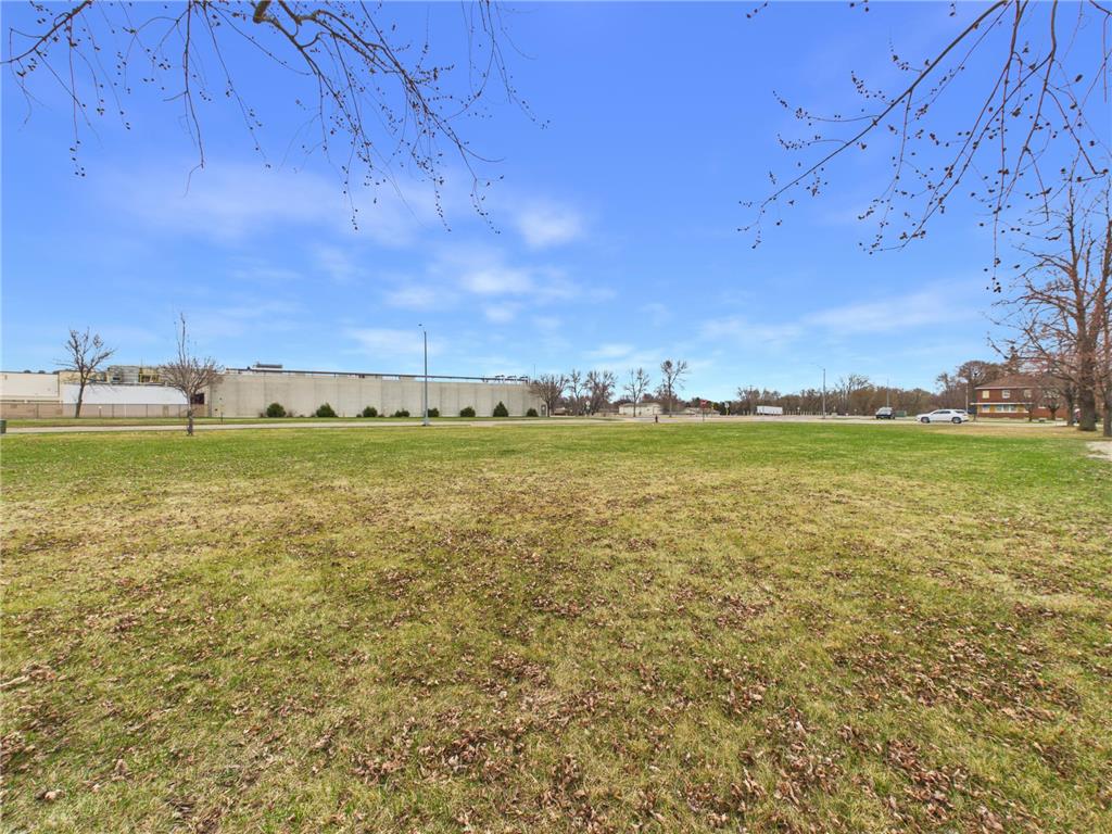 211 Second Street SE Melrose MN 56352 7069230 image1