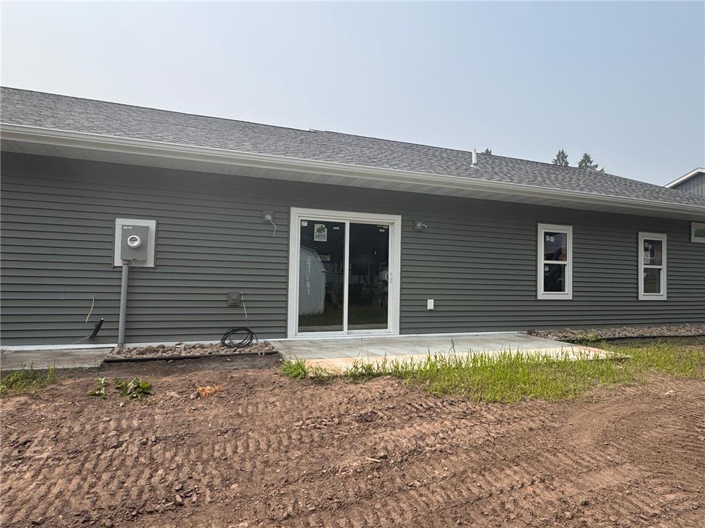 211 Sixth Avenue Clear Lake WI 54005 7107577 image3