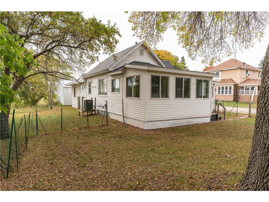 211 Sunnyside Avenue Ogema MN 56569 6796277 image3