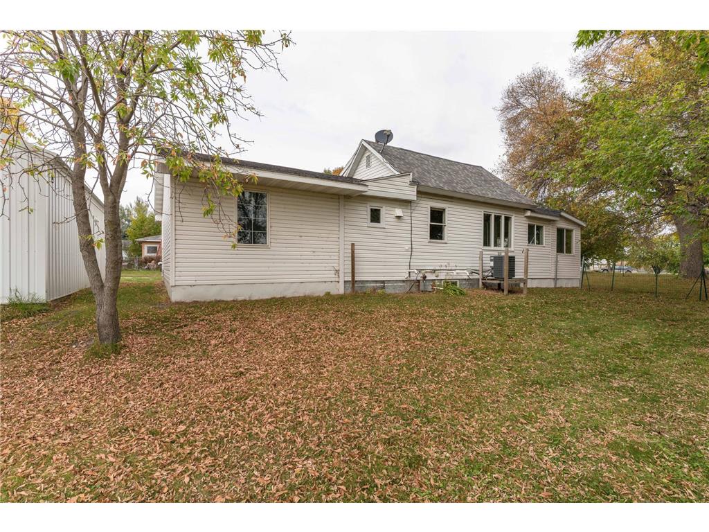 211 Sunnyside Avenue Ogema MN 56569 6796277 image4