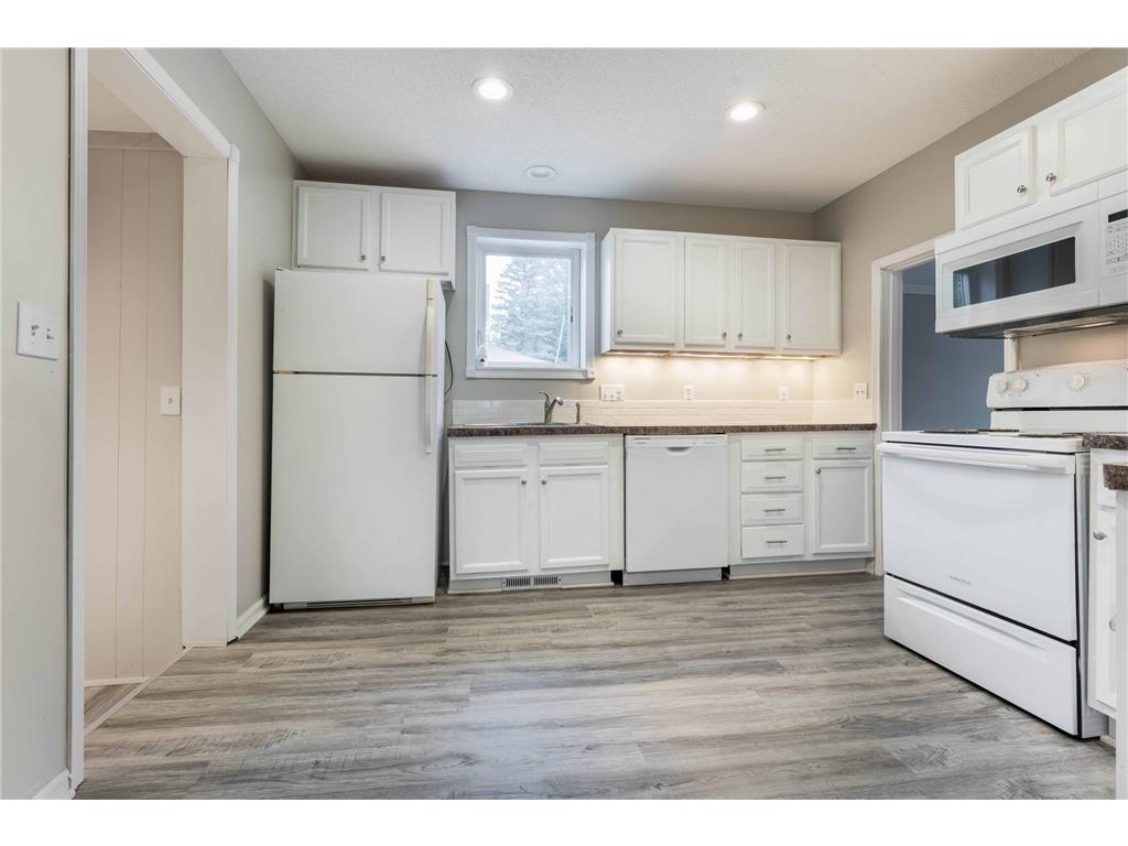 211 Sunnyside Avenue Ogema MN 56569 6796277 image8