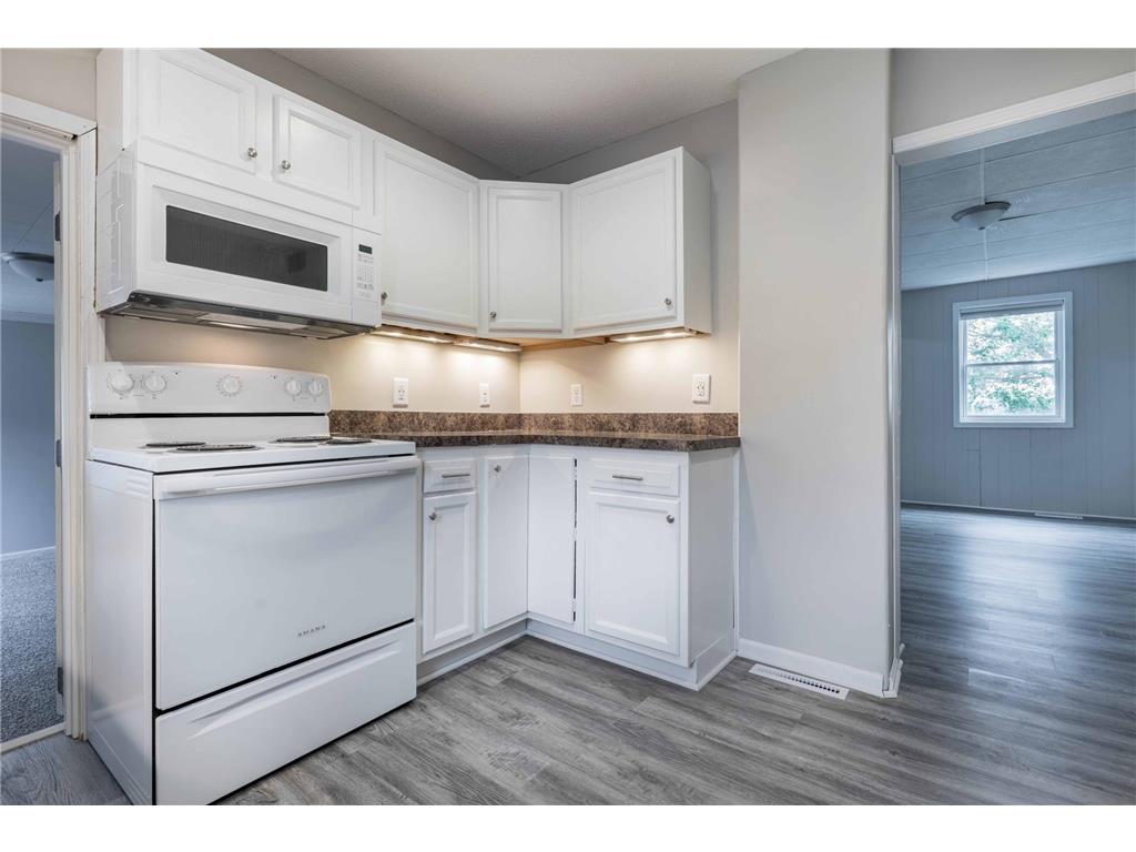 211 Sunnyside Avenue Ogema MN 56569 6796277 image9