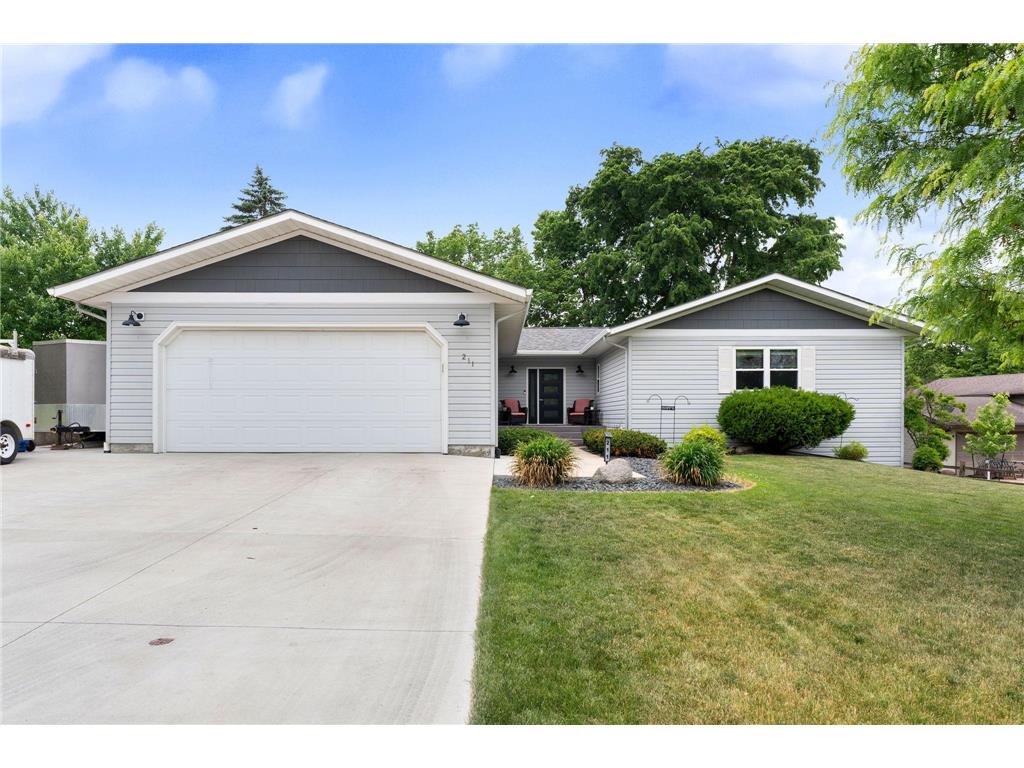 211 Sunrise Drive Medford MN 55049 - Straight River 7086814 image1
