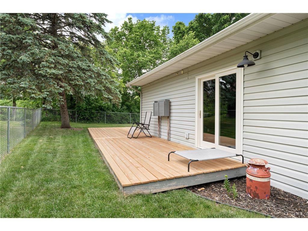 211 Sunrise Drive Medford MN 55049 - Straight River 7086814 image11